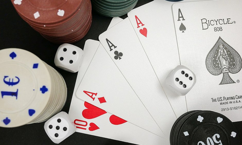 Taruhan Poker Online Terus Menerus Menghadirkan Aneka Bentuk Kartu Remi Terlengkap